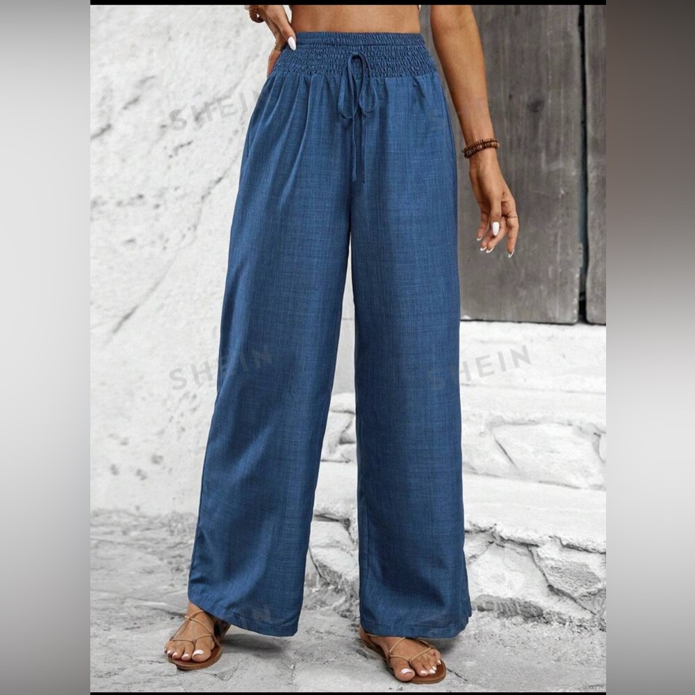 NWOT. Lounge Tie-Front Relaxed Straight Leg Pants. Woman’s size 12 (XL)